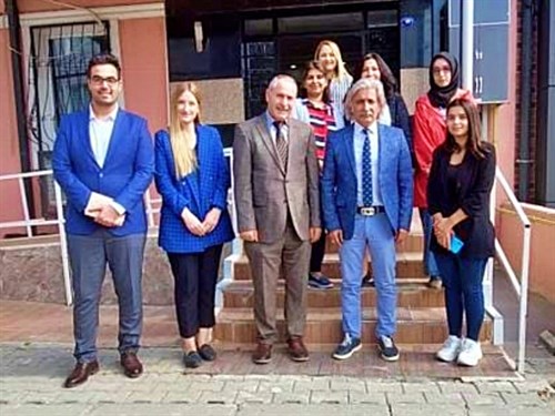 KAYMAKAM FATİH GENEL, BORNOVA SOSYAL HİZMET MERKEZİNİ ZİYARET ETTİ.